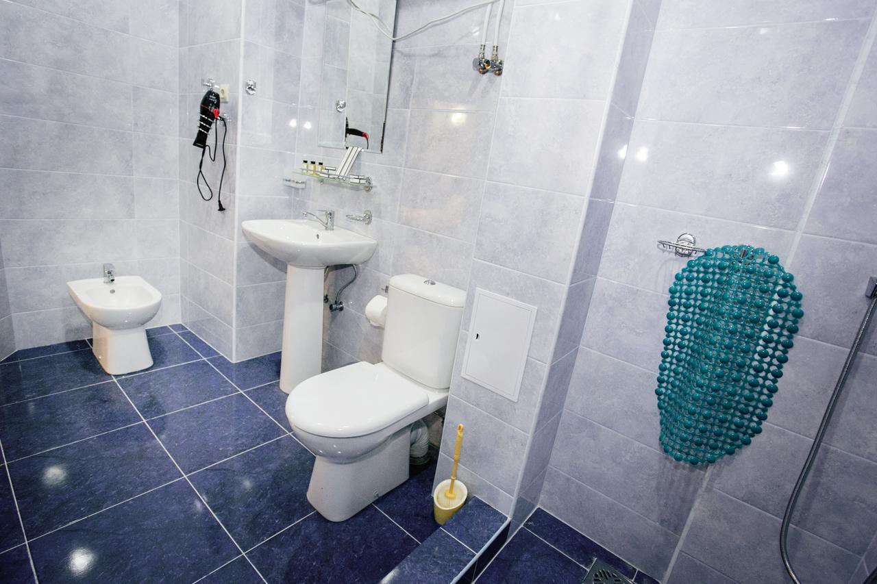Hotel Acra Сухумі Екстер'єр фото
