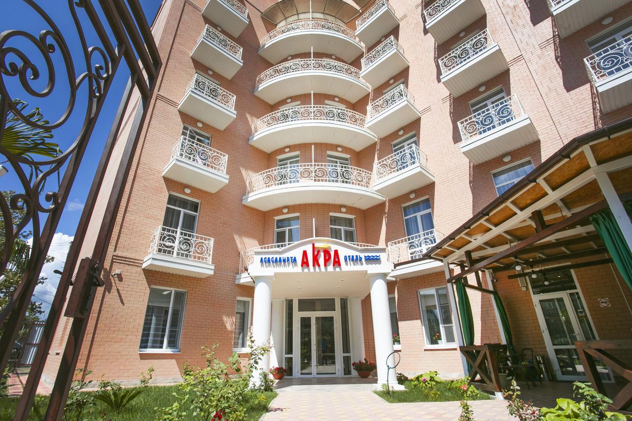 Hotel Acra Сухумі Екстер'єр фото